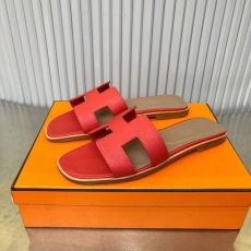 Hermes Slippers